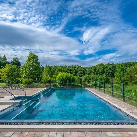 Szarvaskut Vendeghazak Bed and Breakfast 3*