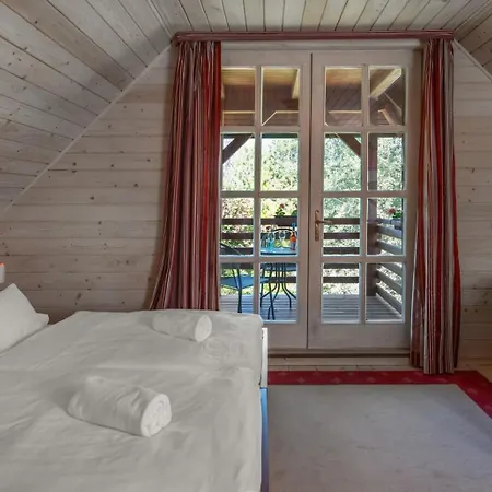 Bed and breakfast Szarvaskút Zirc