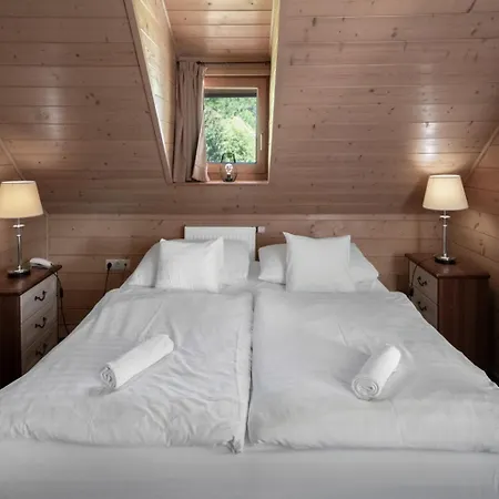 Szarvaskut Vendeghazak