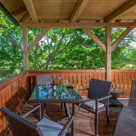 Bed and Breakfast Szarvaskut Vendeghazak 3*