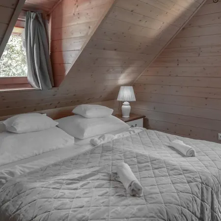 Szarvaskut Vendeghazak